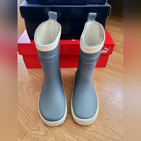 Cotton On Kids | Rainboots - Picture 2 of 12